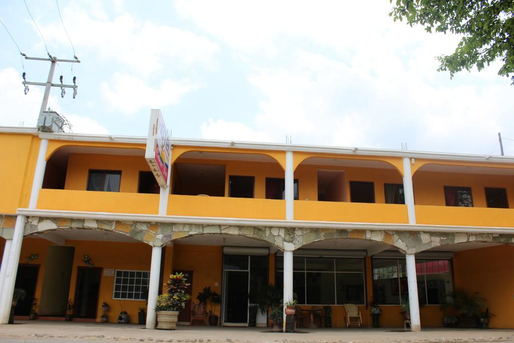 Hotel Campo Real Plus Tamasopo Exterior photo